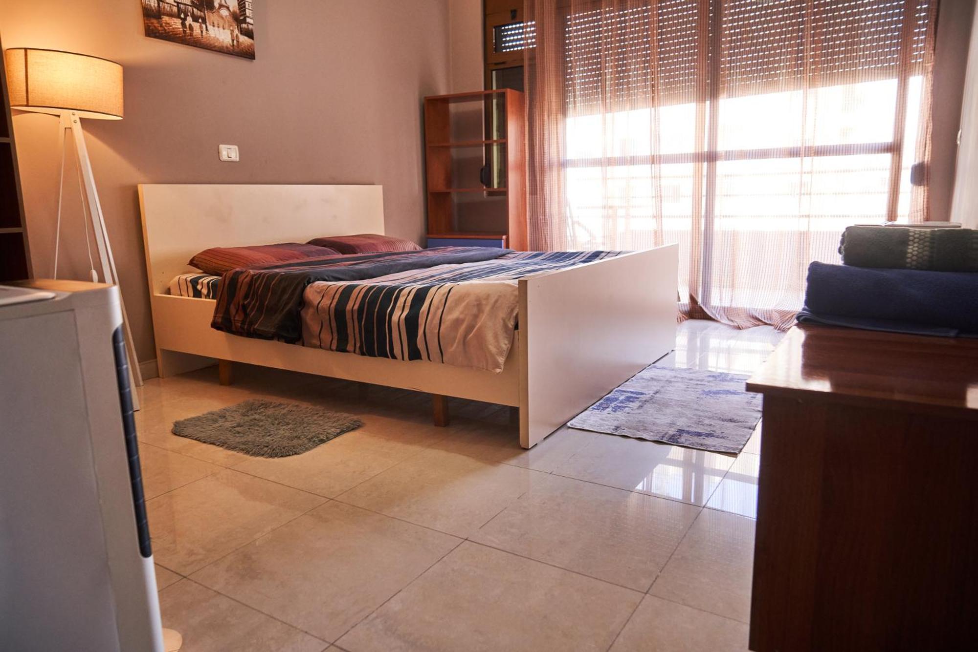 Kalpazo New Bazzar * Tiranë