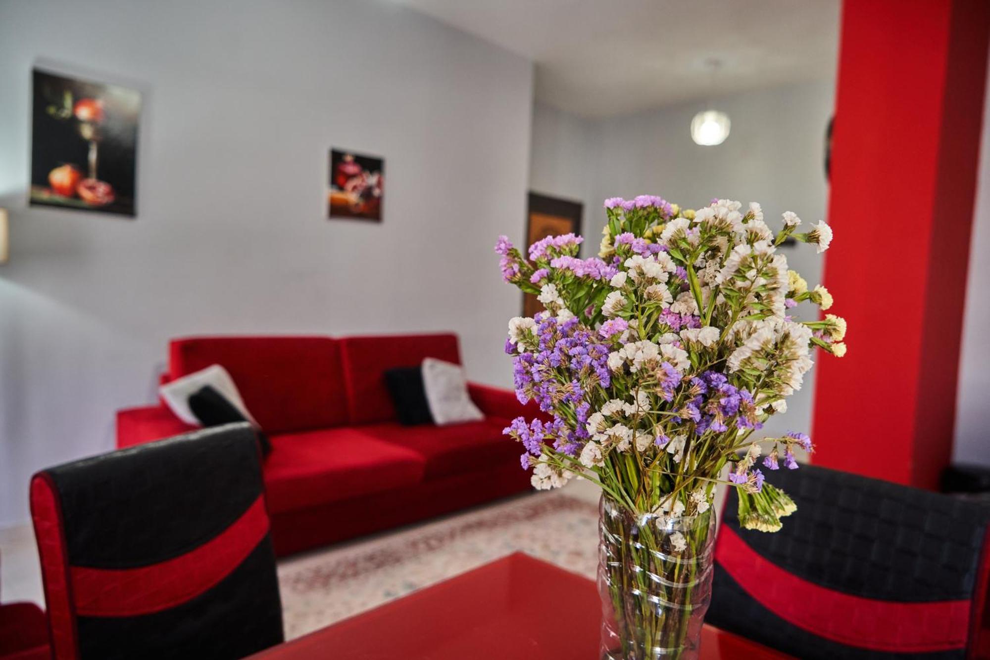 Kalpazo New Bazzar Apartament Tirana